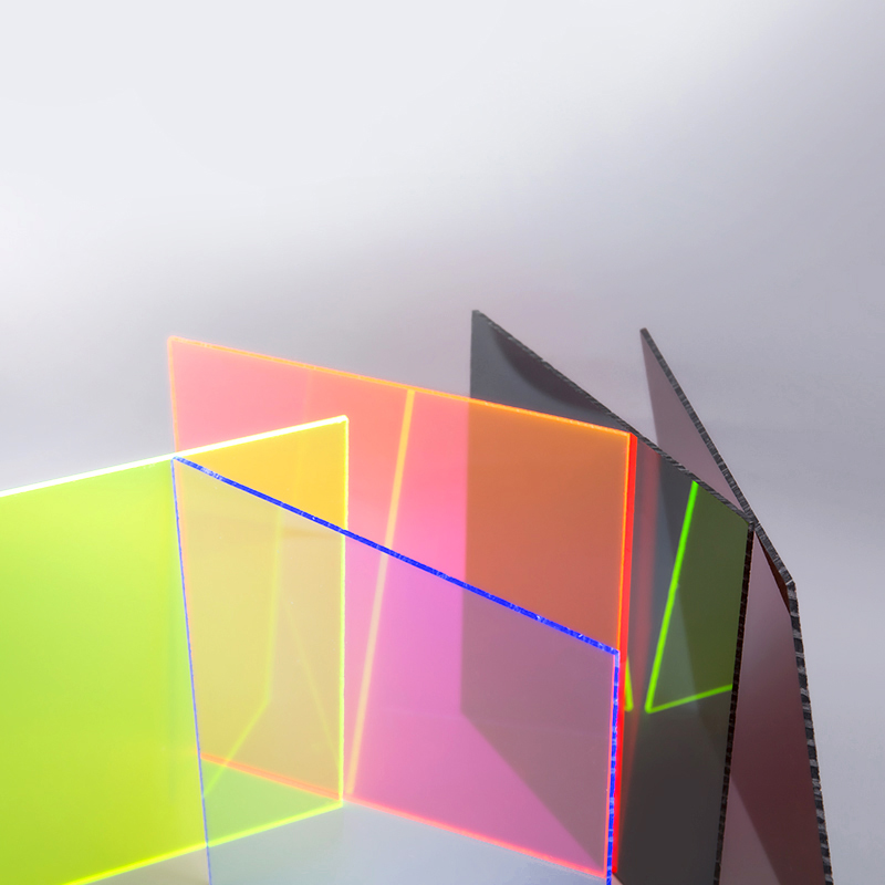 Yarı saydam renkli akrilik sayfa